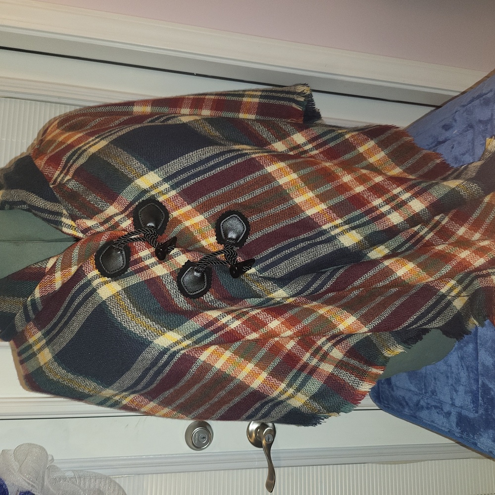 Nwt! MIXIT PLAID BURGUNDY